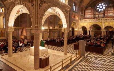 Nyitómise, Aranyalma játék és zarándoktánc