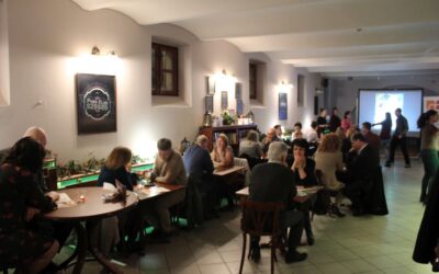 Egységet KÉPezünk- kávéházi randevú házaspároknak