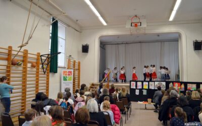 Egyházmegyei szavalóverseny a Karolina Iskolában